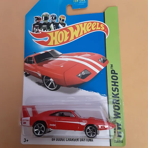 Hot Wheels - ‘69 Dodge Charger Daytona (2026 Case A) | Malaysia